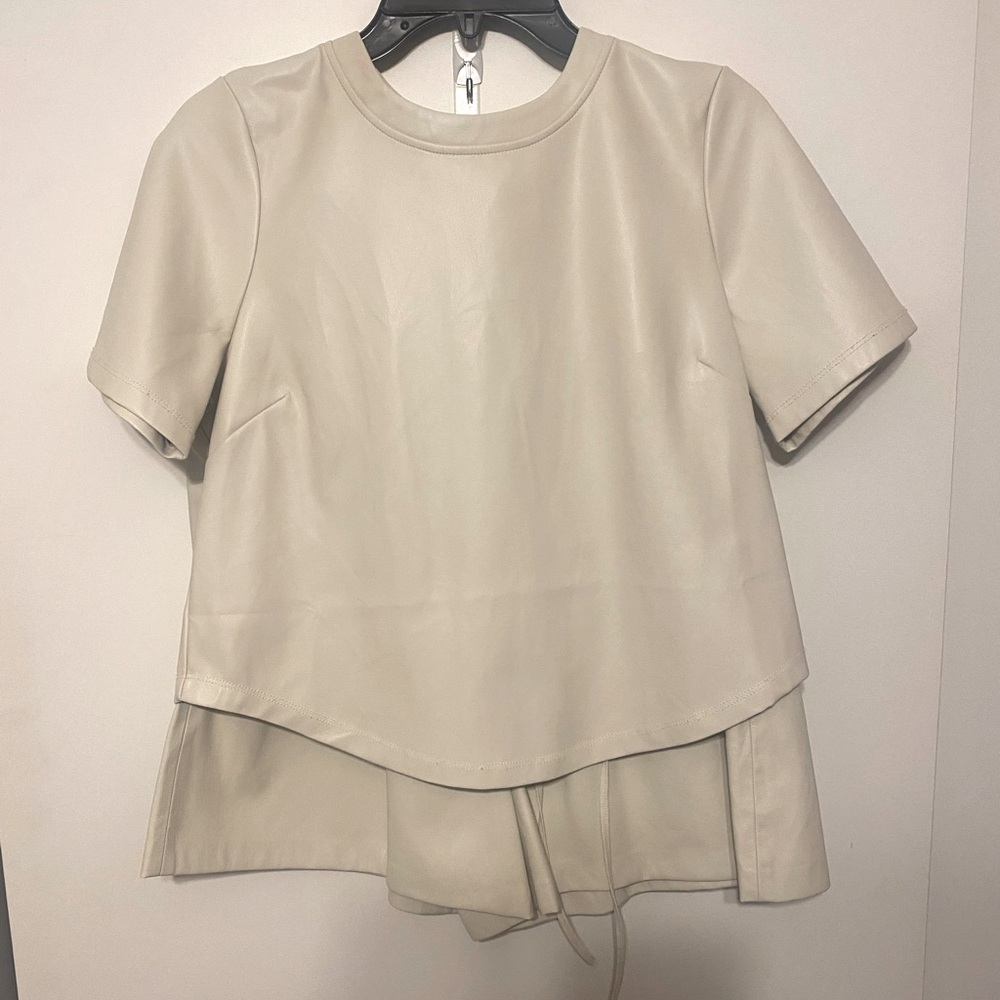 Good American Cream Short Sleeve Top